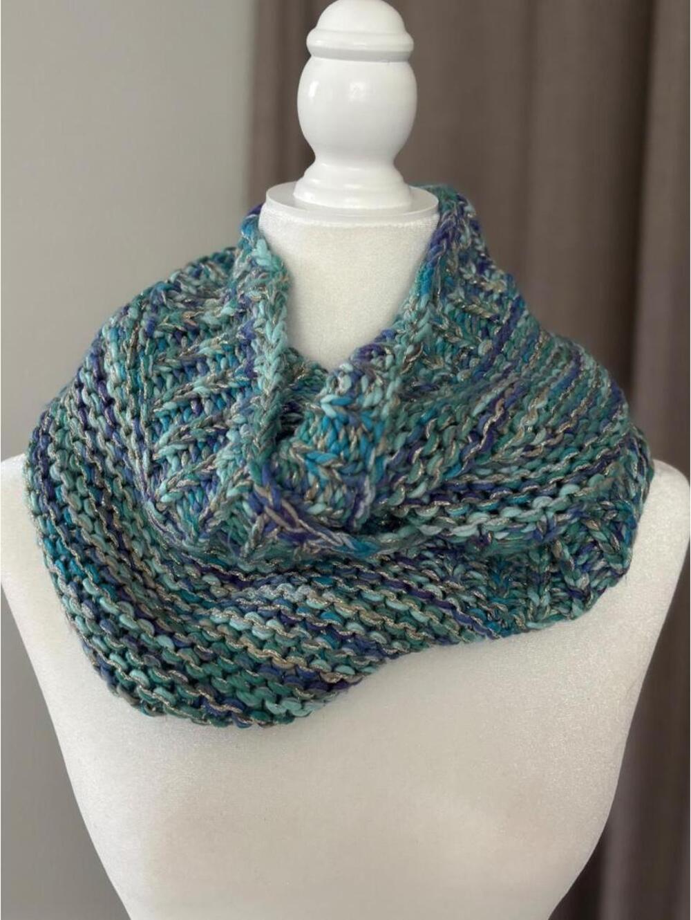 Chunky Teal Blue Metallic Knit Infinity Scarf